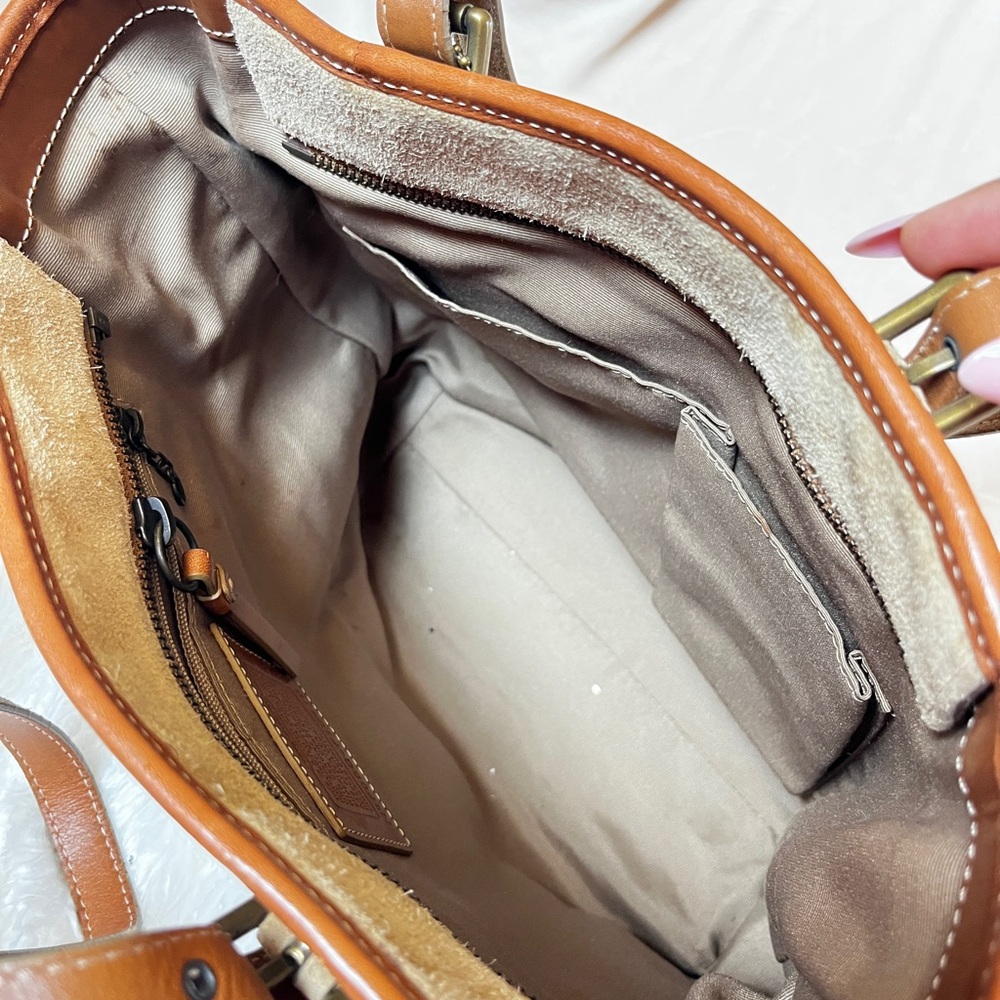 Vintage COACH Hamptons Suede Gallery Tote Bag — Tan & Brown - Picture 7 of 16